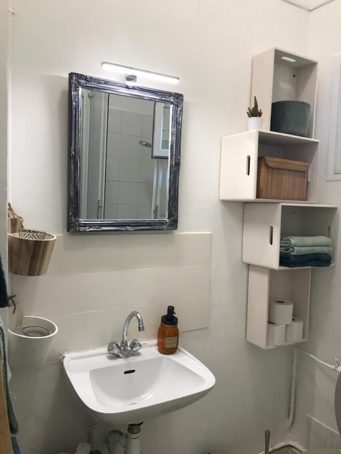 Grand F2 Quartier Les Plaines, Boulouris Proche Mer Et Port Santa-Lucia Saint-Raphael  Ngoại thất bức ảnh